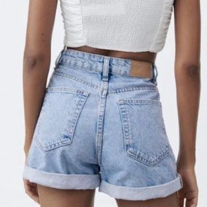Zara High Waisted Mom Shorts (Size 6)